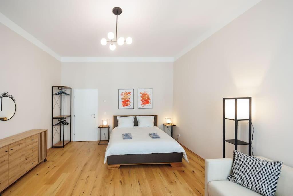 Apartment In Leopoldstadt Вена Экстерьер фото
